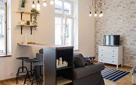 O & O Studio